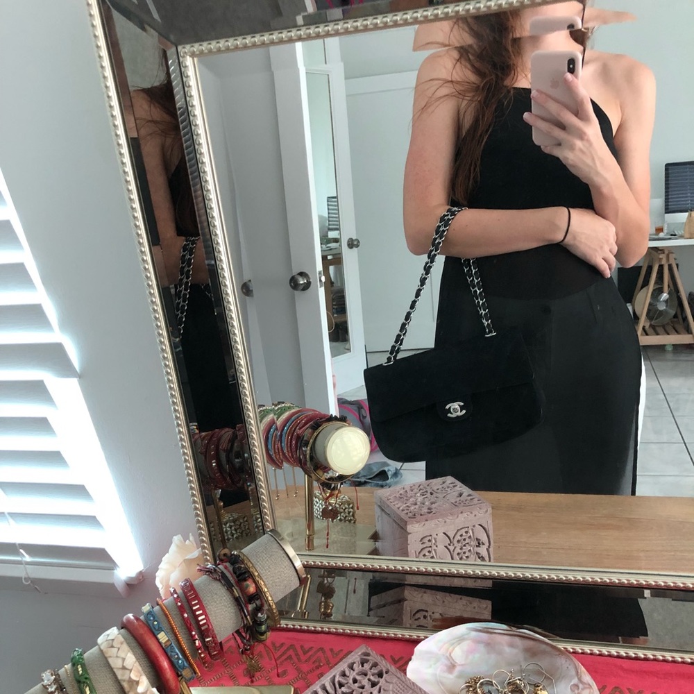 🌟SOLD🌟 Chanel Medium Black Suede Classic Flapbag - Picture 6 of 6